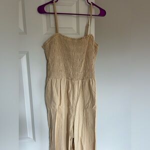 Universal Thread Beige Sleeveless Jumpsuit